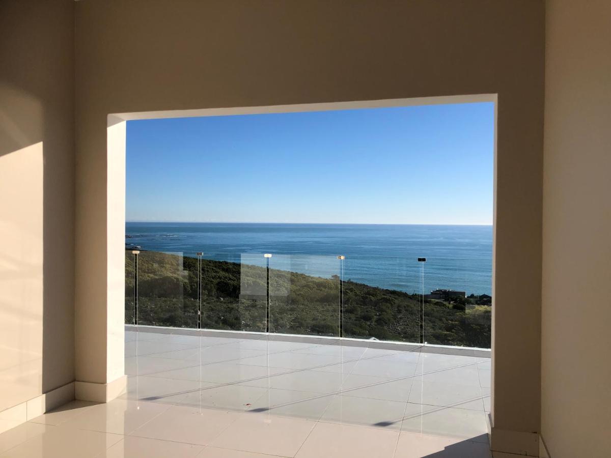 Camps Bay Blue Self-Catering Studios Cape Town Dış mekan fotoğraf