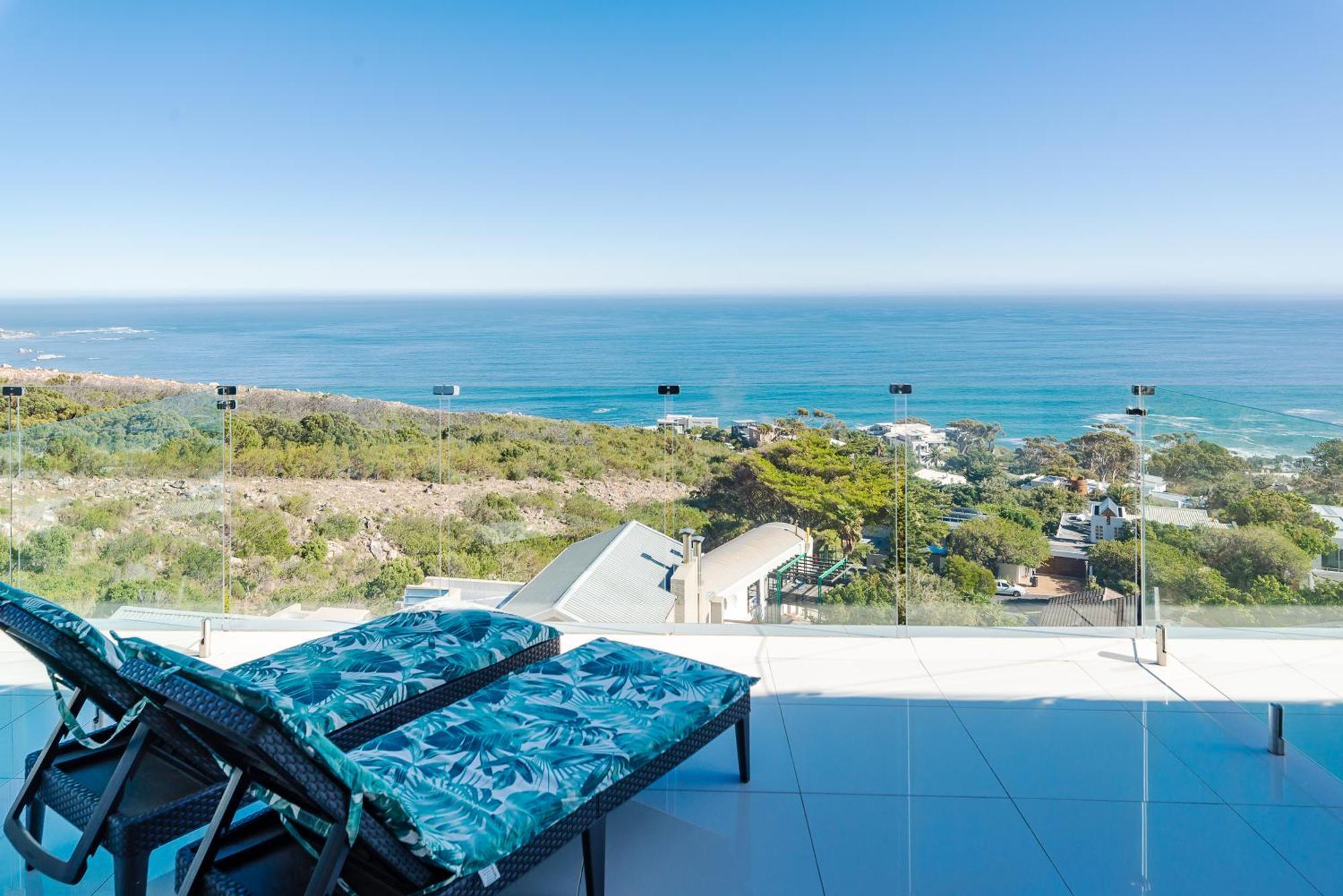 Camps Bay Blue Self-Catering Studios Cape Town Dış mekan fotoğraf