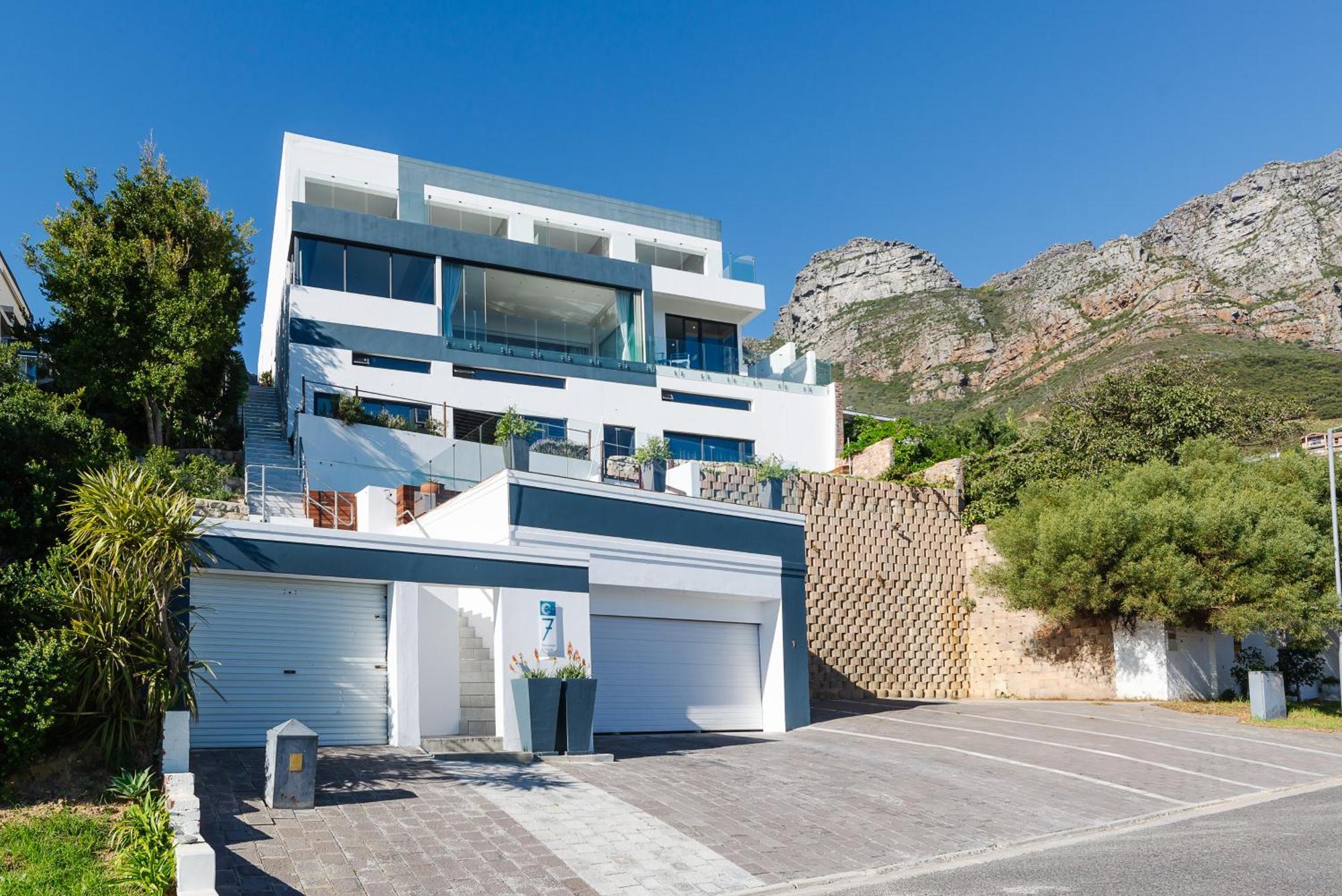 Camps Bay Blue Self-Catering Studios Cape Town Dış mekan fotoğraf